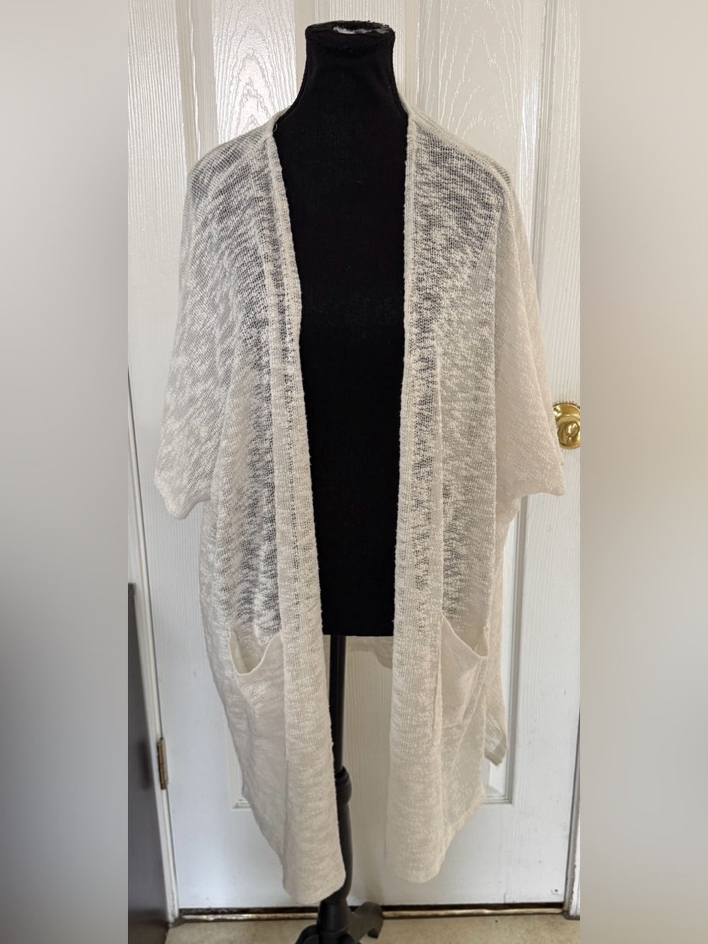 Love Culture Ivory Marled Open Front Duster Cardigan Size Small with Pockets